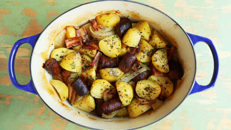 Dublin Coddle - Irish Sausage, Bacon, Onion and Potato Hotpot created by Jonathan Melendez 
