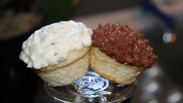 Moist White Cake created by jake ryleysmommy