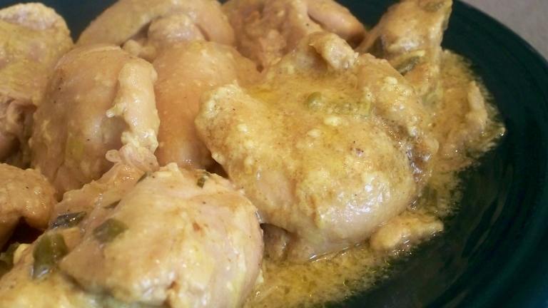Light Crock Pot Chicken Curry Created by Parsley