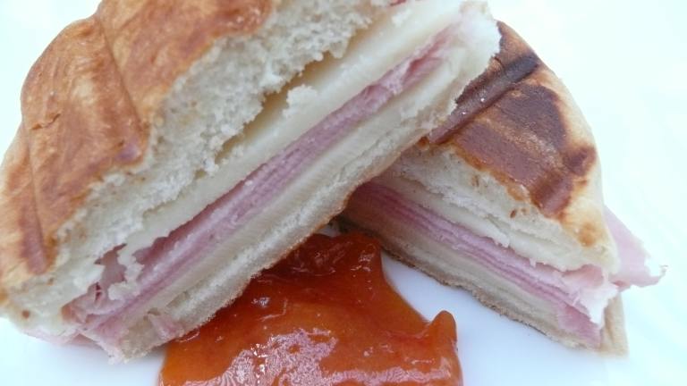 Ham and Manchego Panini With Dipping Sauce Created by cookiedog