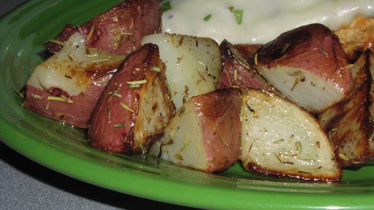 Roasted Potatoes With Rosemary, Lemon and Thyme created by teresas