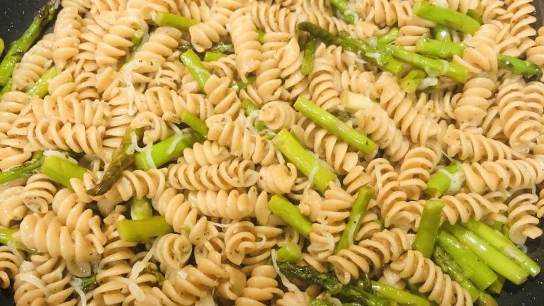 Pasta With Asparagus Created by Tread