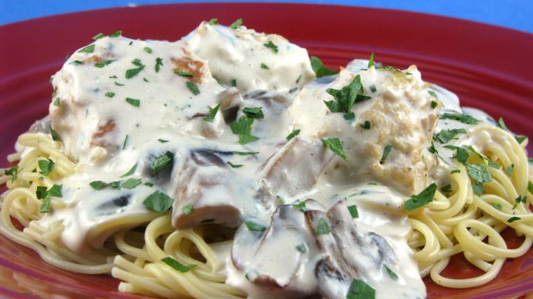 Elegant White Spaghetti and Meatballs created by Lorac