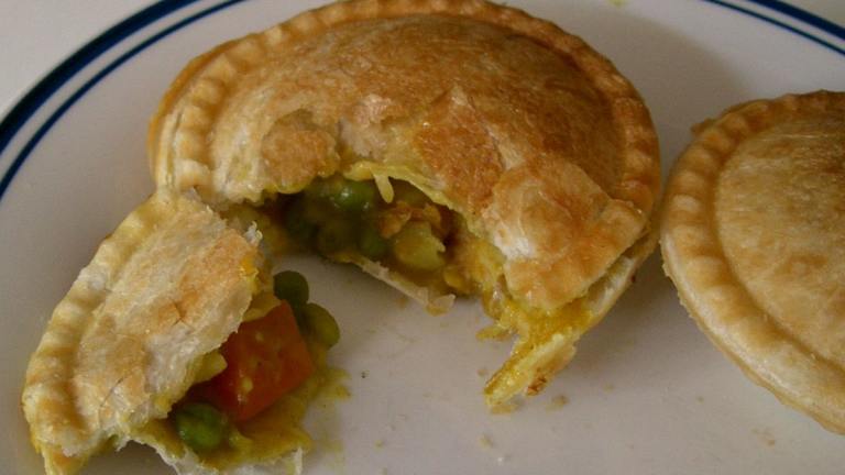 Chicken and Vegetable Curry Pie created by Sonya01