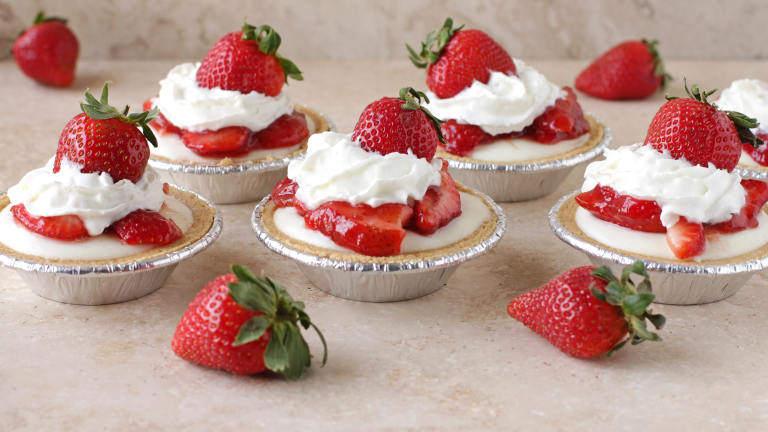 No Bake Strawberry Cheesecake Tarts (Light) Created by DeliciousAsItLooks