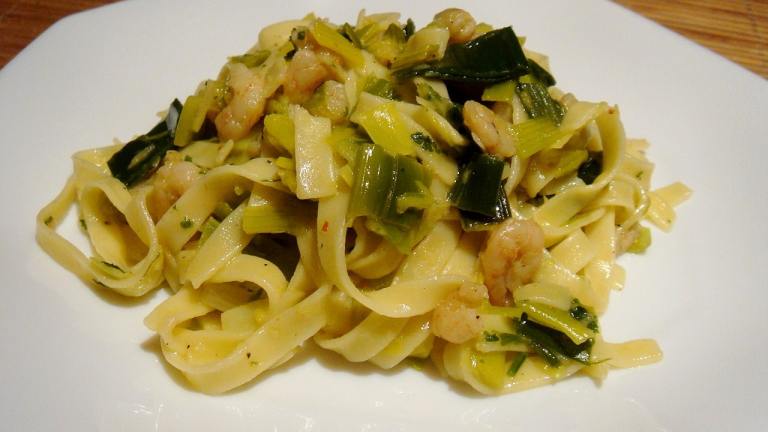 Leeky Linguine With Shrimp Created by popkutt