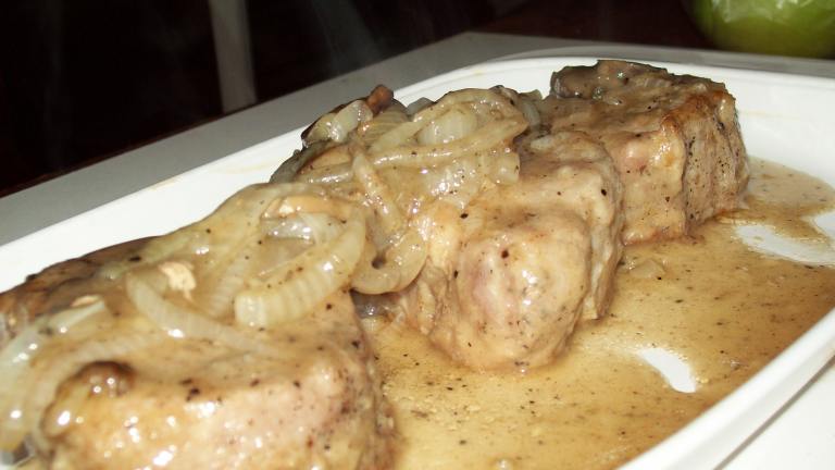 Obie's Smothered Pork Chops created by Glutton