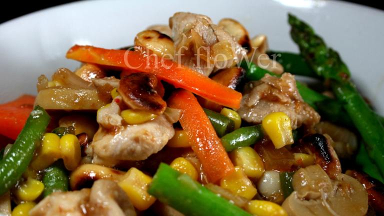 Chicken & Cashew Stir-Fry created by Chef floWer