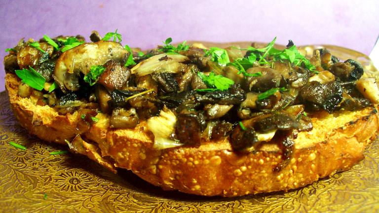 Three Mushrooms Crostini created by Sharon123