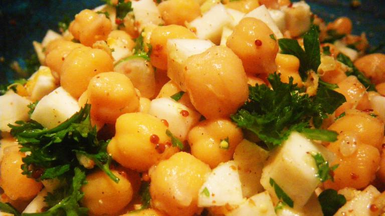 Chickpea and Celery Salad created by Artandkitchen