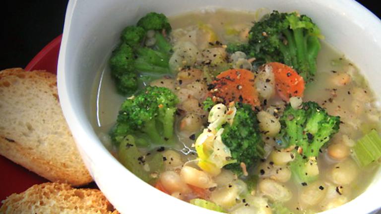 Yummy Broccoli Veggie Soup created by Annacia