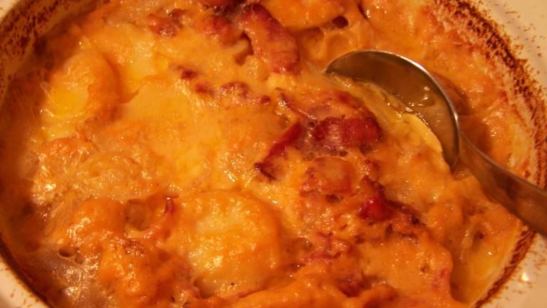 Cheesy Scalloped Potatoes and Bacon Created by wicked cook 46