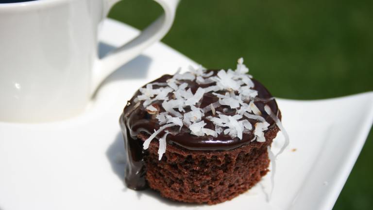 Individual Chocolate Cakes With Chocolate Coconut Glaze created by Tinkerbell