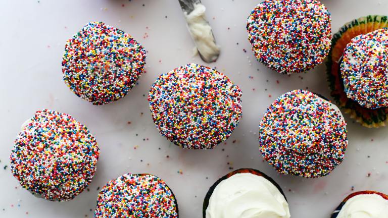 Rainbow Cupcakes Created by Ashley Cuoco