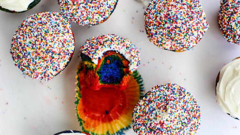 Rainbow Cupcakes created by Ashley Cuoco