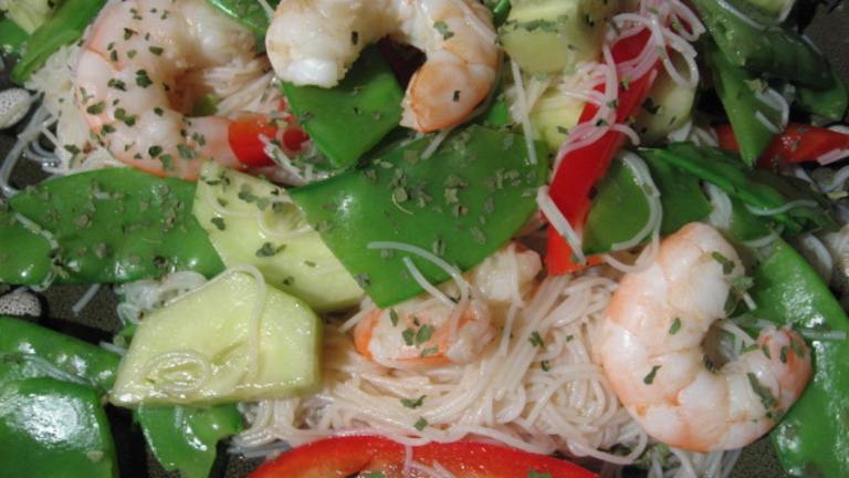 Shrimp With Rice Stick Noodles and Vegetables (Ww) Created by kitty.rock