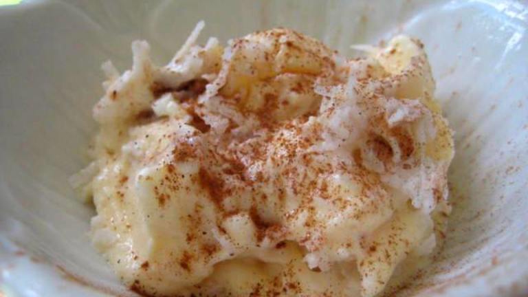 Cinnamon Coconut Swirl Ice-Cream Created by gailanng
