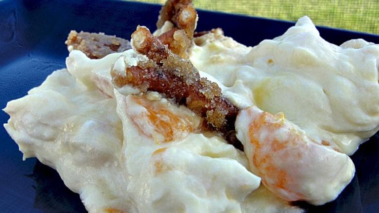 Lisa's Fruit Salad With Caramelized Pretzel Topping created by diner524
