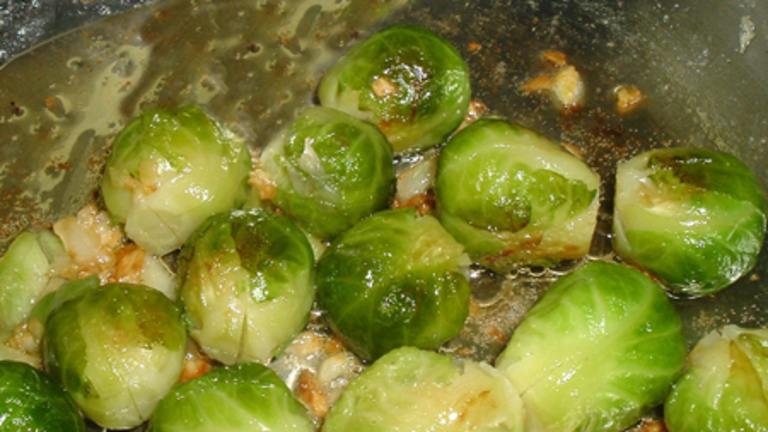 Basic Garlic Butter Brussels Sprouts Created by Bergy