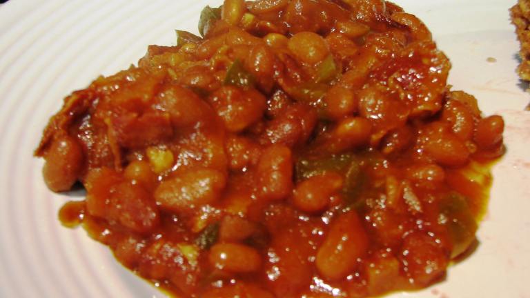 Hearty BBQ Baked Beans Created by loof751