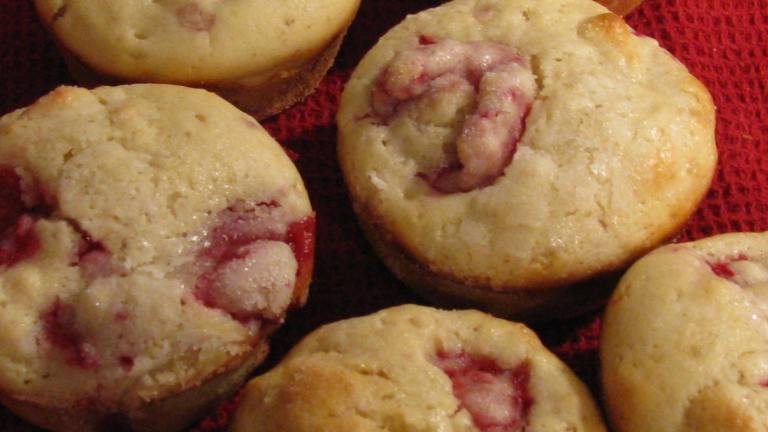Sugar-Crusted Raspberry Muffins Created by Shelby Jo