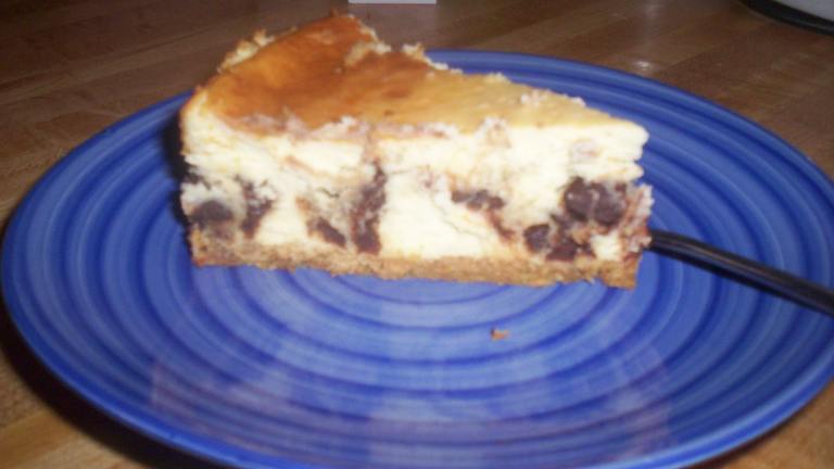 Chocolate Chip Cookie Dough Cheesecake created by Chef shapeweaver