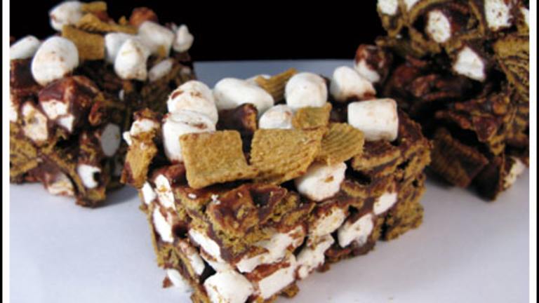 Golden Graham Cereal S'mores Squares Created by Nikki Dinki Cooking