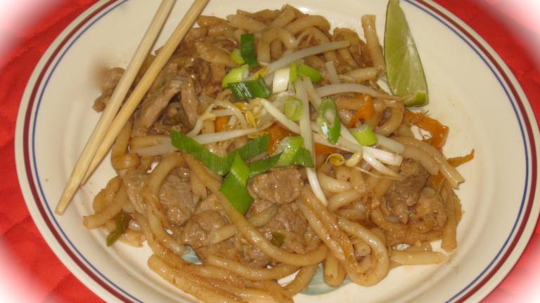 Beef Pad Thai With Peanut Sauce & Asian Noodles created by FrenchBunny