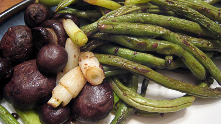 Asian Roasted Green Beans With Mushrooms Created by yogiclarebear