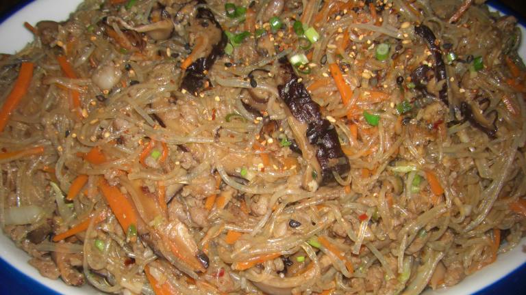 Chapchae (Noodles With Beef and Mixed Vegetables) Created by monmamoni