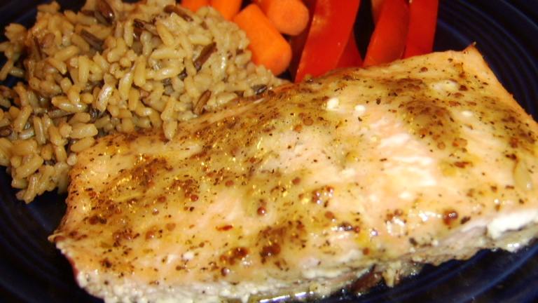 Delicious and Simple Baked Salmon With "fancy" Sauce Created by LifeIsGood
