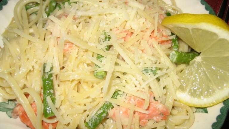 Linguine With Smoked Salmon Creamy Sauce Created by Halcyon Eve