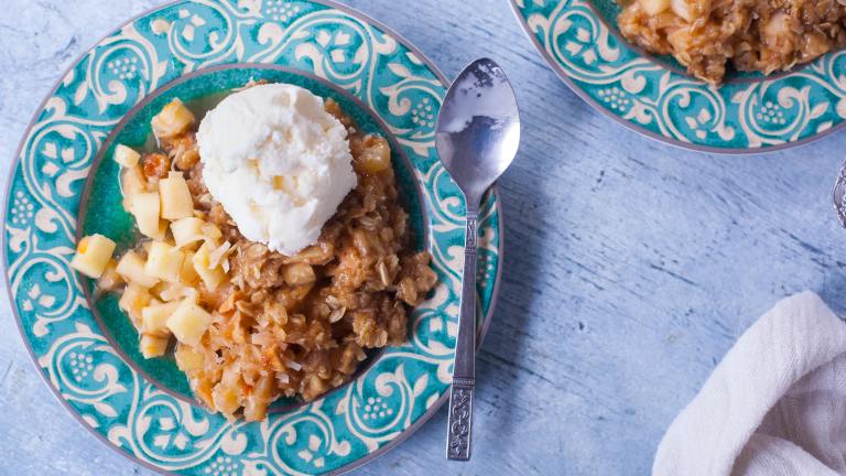 Crock Pot Tropical Apple Crisp created by DianaEatingRichly