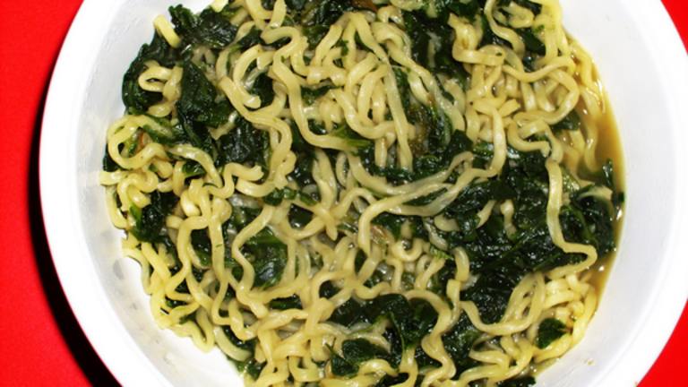 Easy Spinach & Ramen Created by Domestically Challe