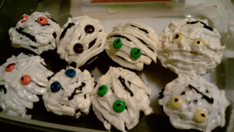 Easy Mummy Cupcakes Created by Mrs.Austin
