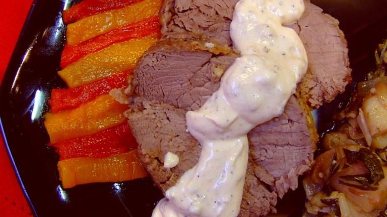 Oven-Roasted Beef Tenderloin With Sour Cream Sauce Created by Zurie