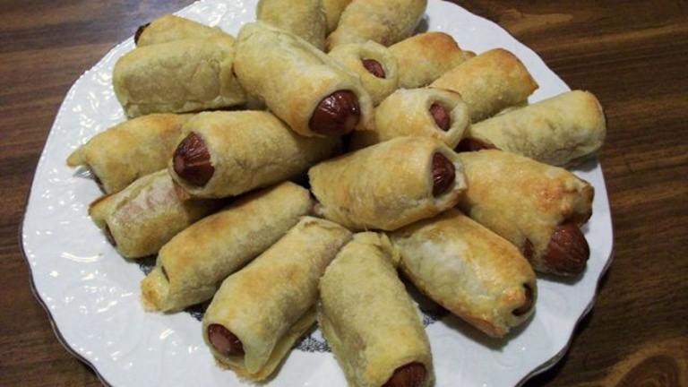 Pigs In A Puff Pastry Blanket created by 2Bleu