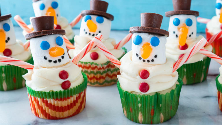Christmas Snowman Cupcakes Created by DianaEatingRichly