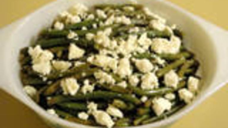 Garlic Green Beans With Manchego created by Debbwl