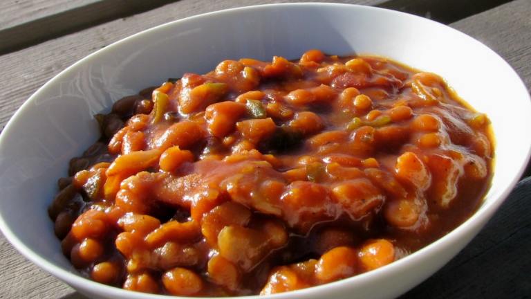 Southern-Style Baked Beans Created by lazyme