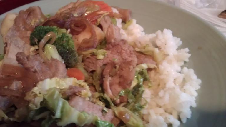 Yoshinoya Style Beef With Vegetables Rice Bowl created by threeovens