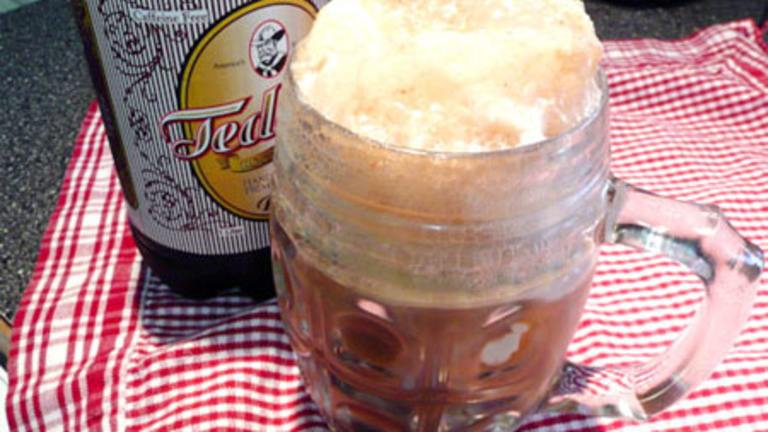 Ww 2 Pt. Root Beer Float Created by Outta Here