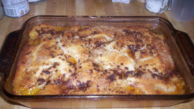 Easy Peach Cobbler created by Chef shapeweaver 