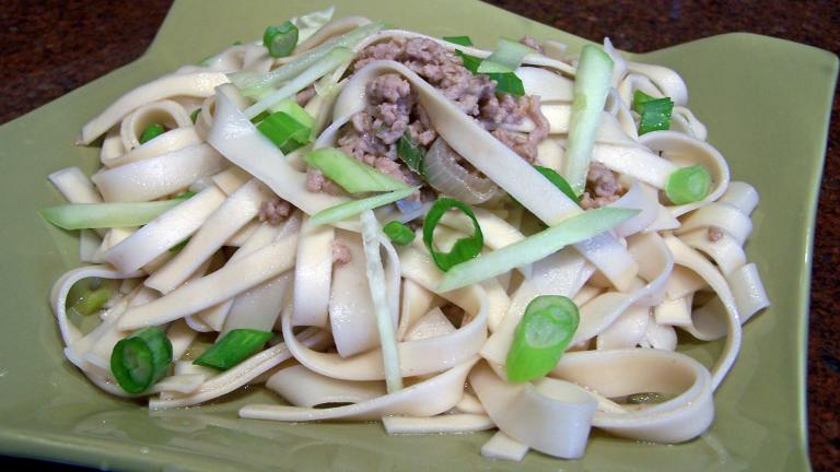 Zhajiang Mian - Minced Pork Tossed Noodles Created by Rita1652