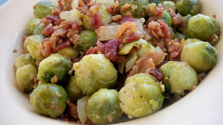 Bacon Brussels Sprouts (Yum!) created by Parsley