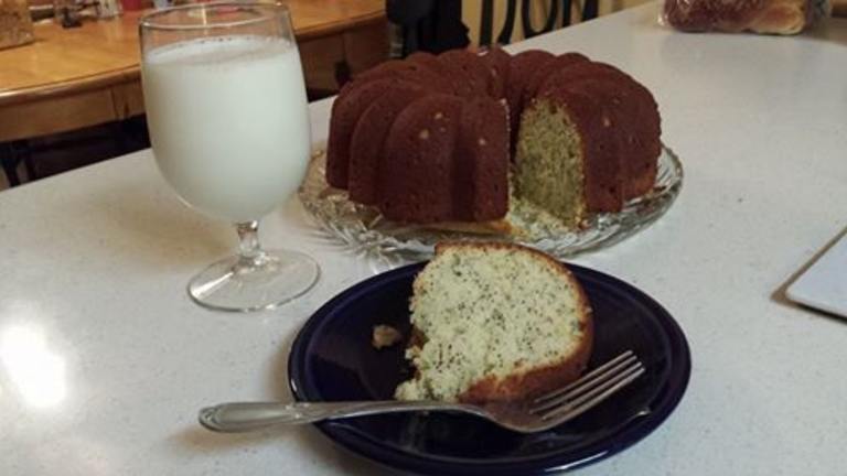 Lemon Poppy Seed Bundt Cake Created by ebflin26