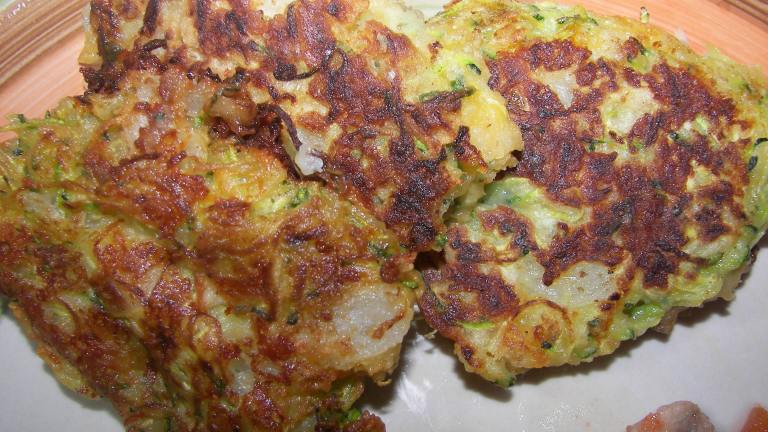 Zucchini & Cheese Fritters created by gertc96