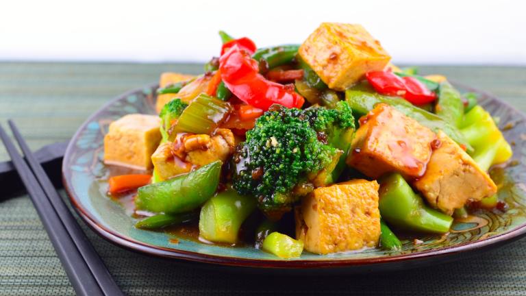 Acadia's Tofu Stir Fry Created by May I Have That Rec