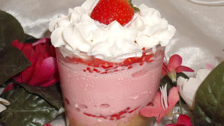 Strawberry Shortcake Sundaes for Two Created by Um Safia