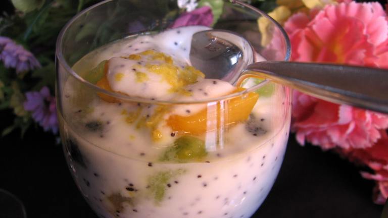 Fresh Fruit Parfait With Lemon-Poppy Seed Yogurt created by Dreamer in Ontario